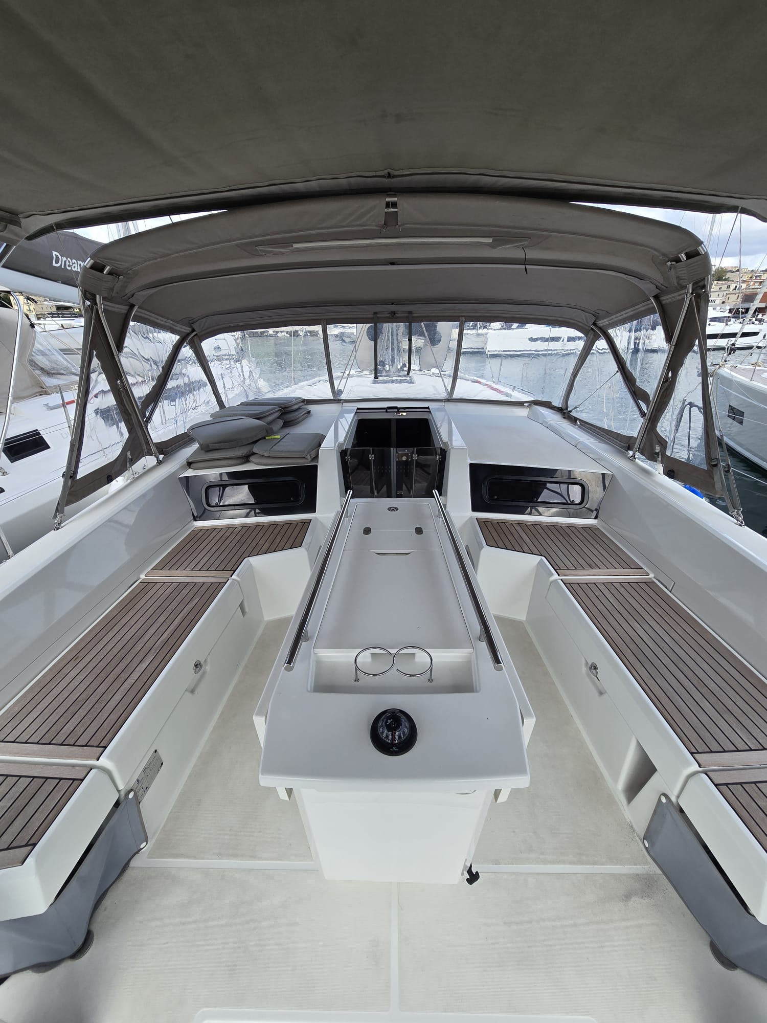 Photo #4 - Oceanis 46.1 - 4 cab. (PEONY) in Pozzuoli - 38259