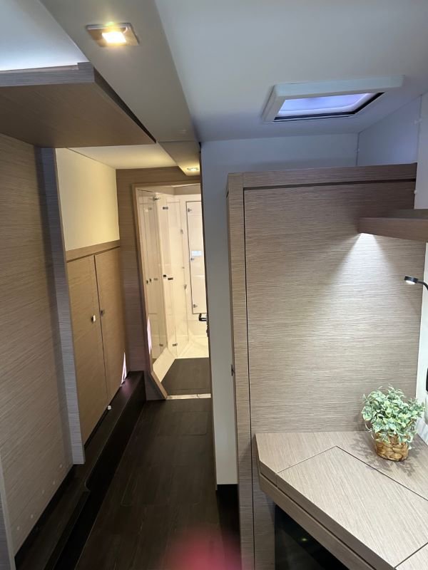 Photo #12 - Fountaine Pajot Isla 40 - 3 cab. (Sea Magik) in St. Thomas - 38272