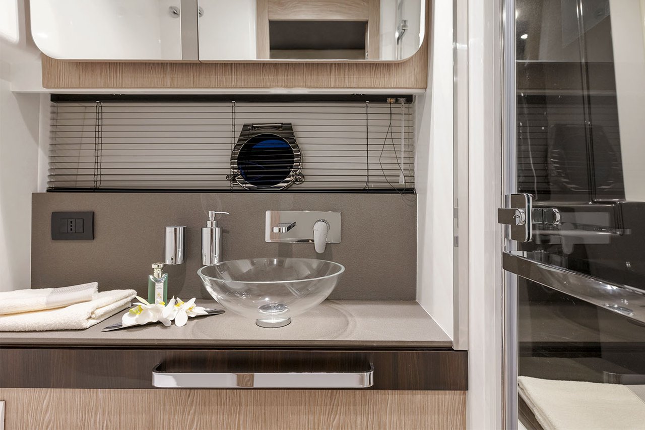 Photo #25 - Azimut S6 (Leda) en Podstrana - 38301
