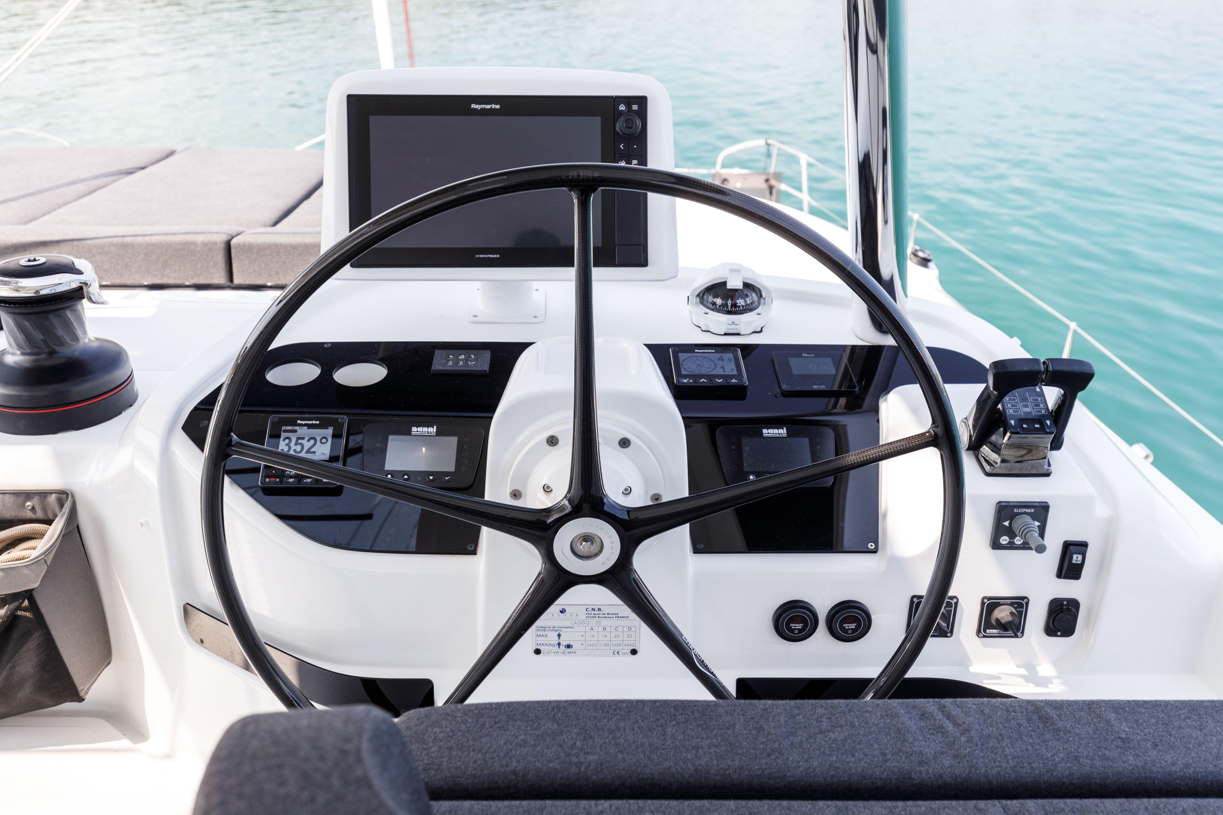 Photo #5 - Lagoon 55 - 4 cab. (Adel) en Lavrion - 38312