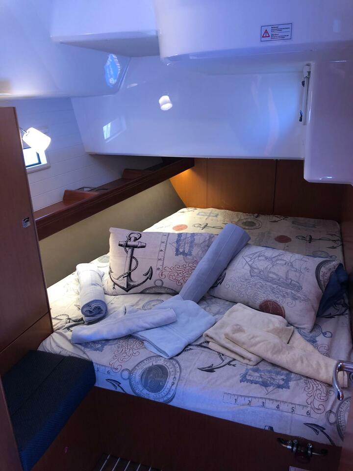 Photo #18 - Bavaria Cruiser 46 - 4 cab. (Slovenska 4) in Split - 38349