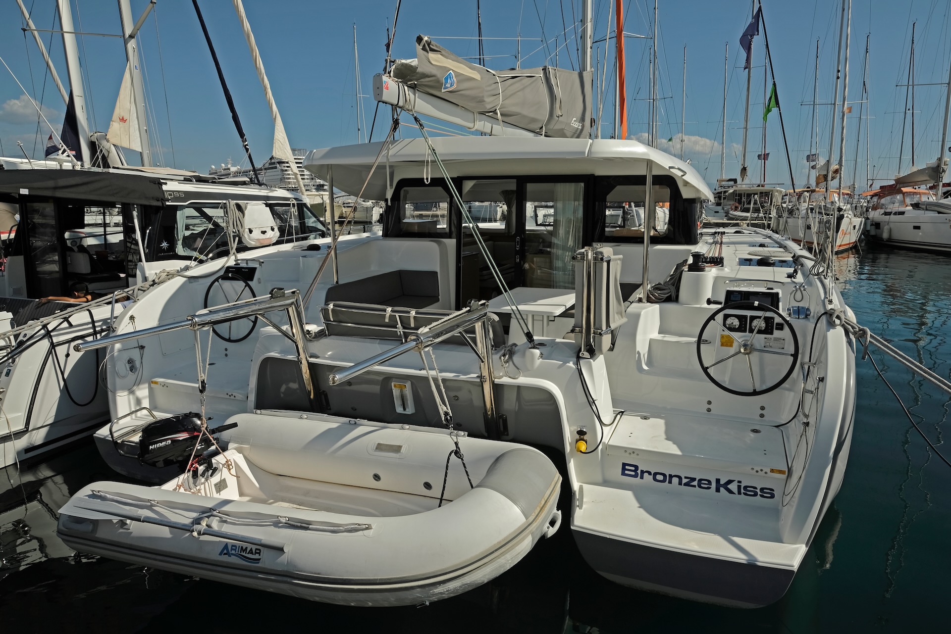 Photo #6 - Excess 11 - 4 + 1 + 1 cab. (Bronze Kiss) in Split - 38359