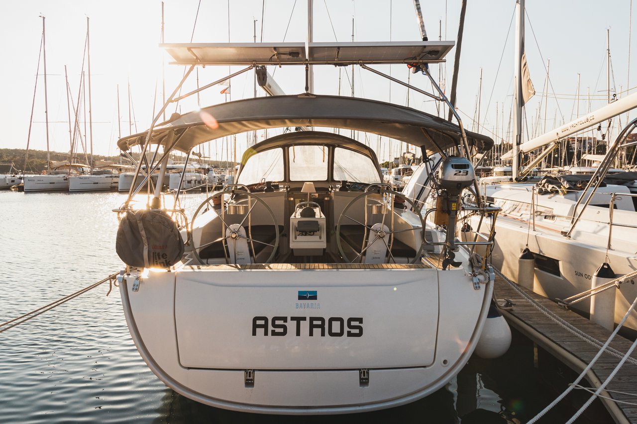 Photo #11 - Bavaria Cruiser 41 - 3 cab. (Astros) en Sibenik - 38380