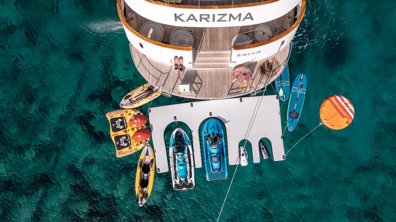 Photo #9 - Karizma (Karizma) en Split - 38386
