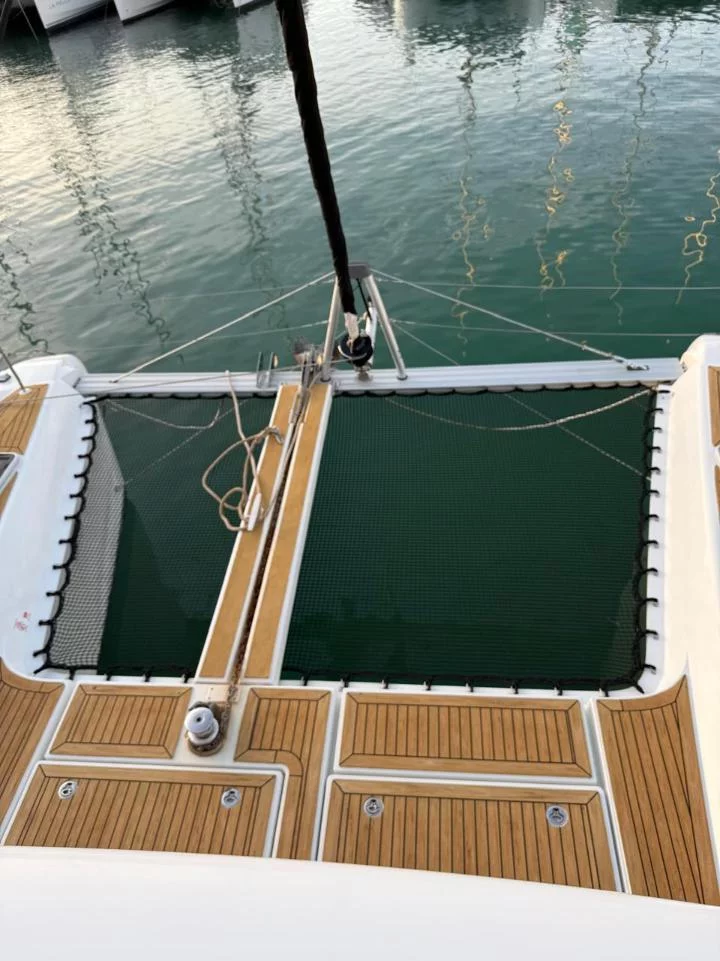 Lagoon 42 - 4 + 2 cab. (Best Love)  - 45