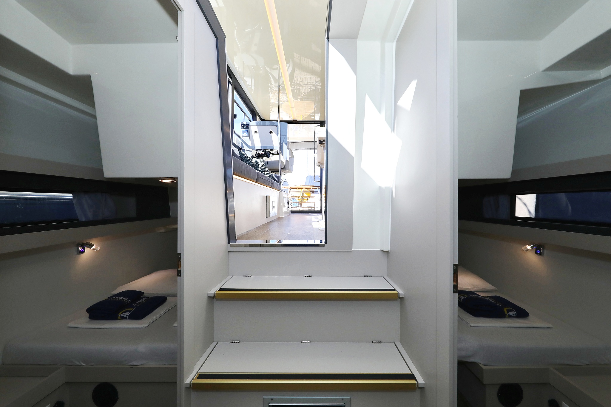 Photo #16 - Futura 40 Grand Horizon (Nanda*) en Tribunj - 38411