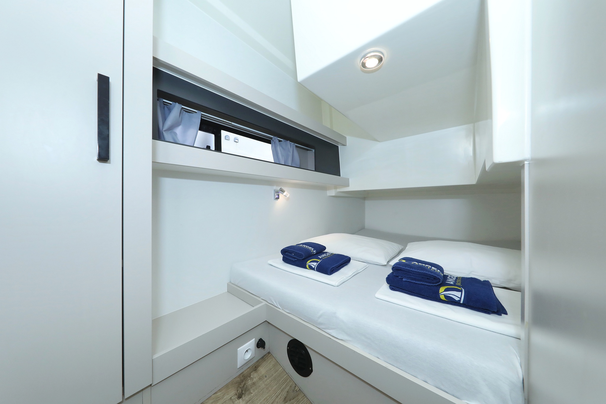 Photo #19 - Futura 40 Grand Horizon (Nanda*) en Tribunj - 38411