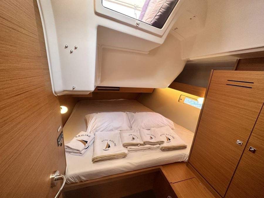 Photo #8 - Dufour 430 - 3 cab. (Chopin) in Gocek - 38421