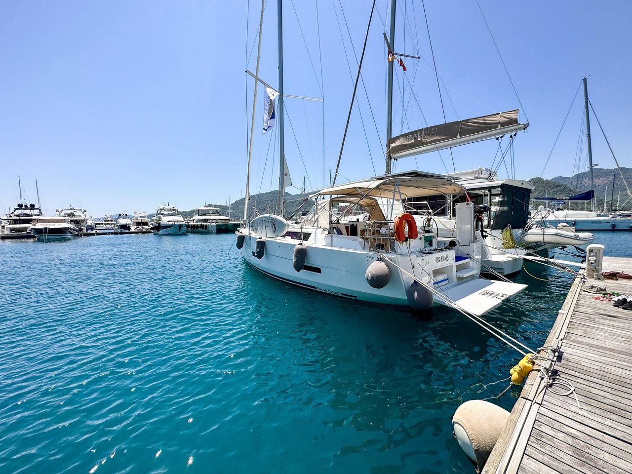 Photo #4 - Dufour 430 (Brahms) in Gocek - 38422