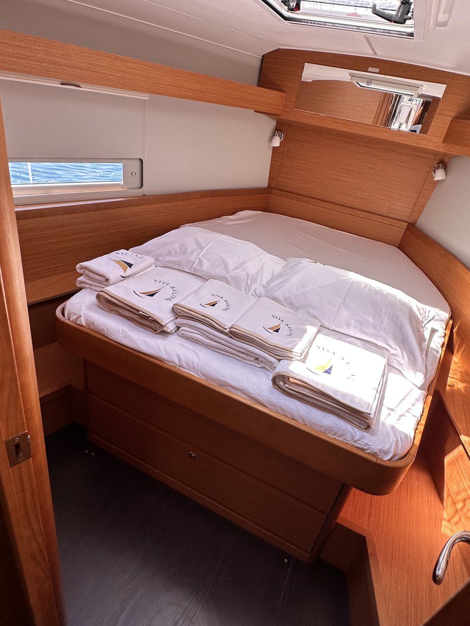 Photo #14 - Dufour 430 (Brahms) in Gocek - 38422