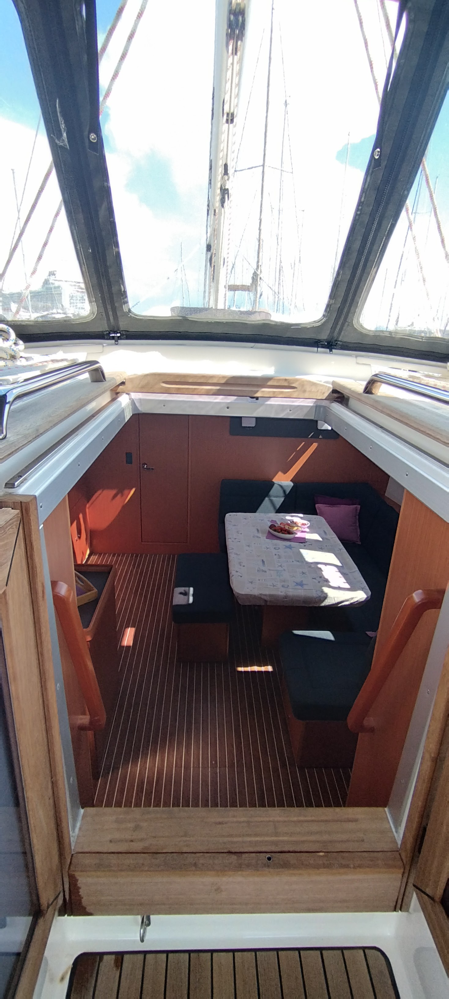 Photo #5 - Bavaria Cruiser 46 - 4 cab. (Mirka 5) in Split - 38425