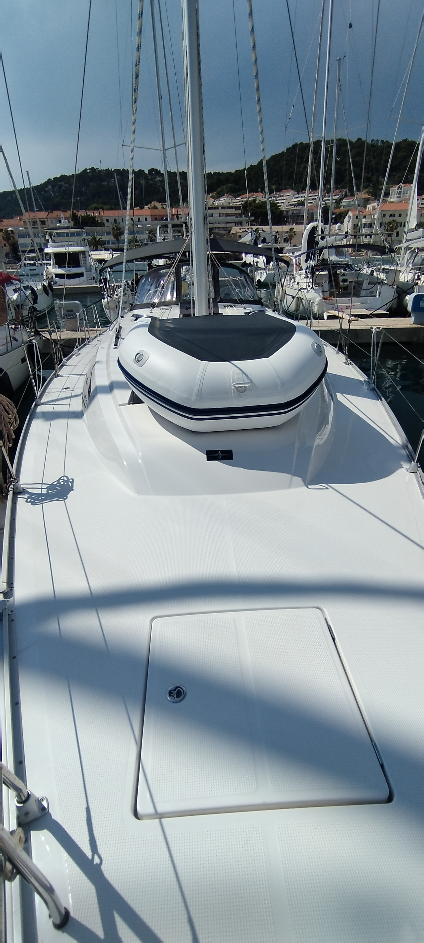 Photo #8 - Bavaria Cruiser 46 - 4 cab. (Mirka 5) in Split - 38425