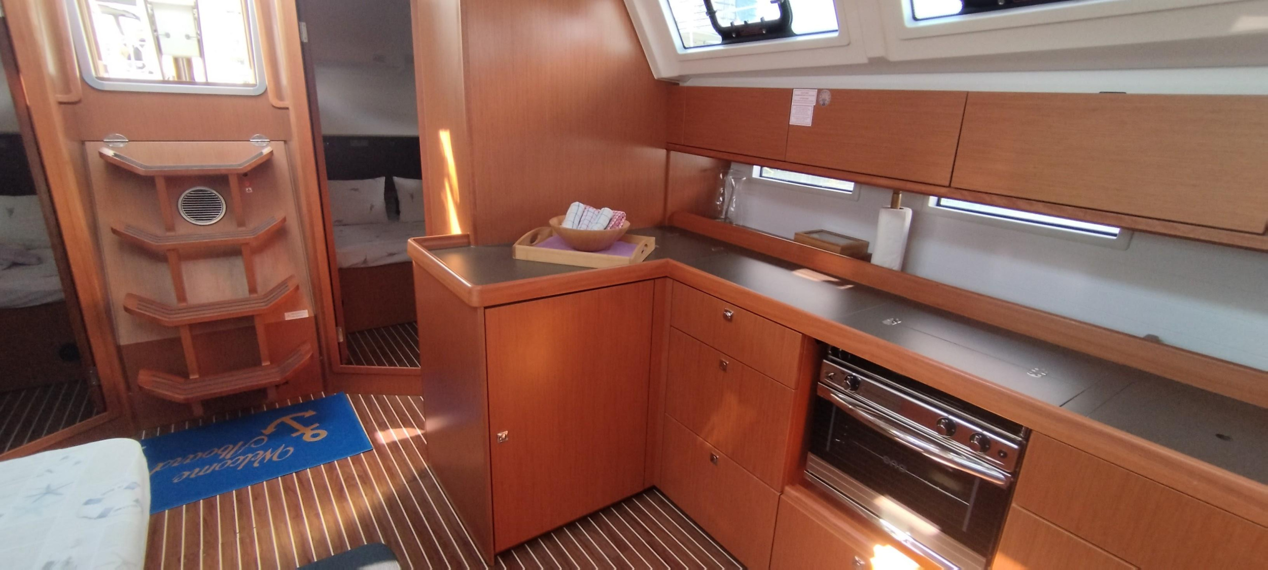 Photo #11 - Bavaria Cruiser 46 - 4 cab. (Mirka 5) in Split - 38425
