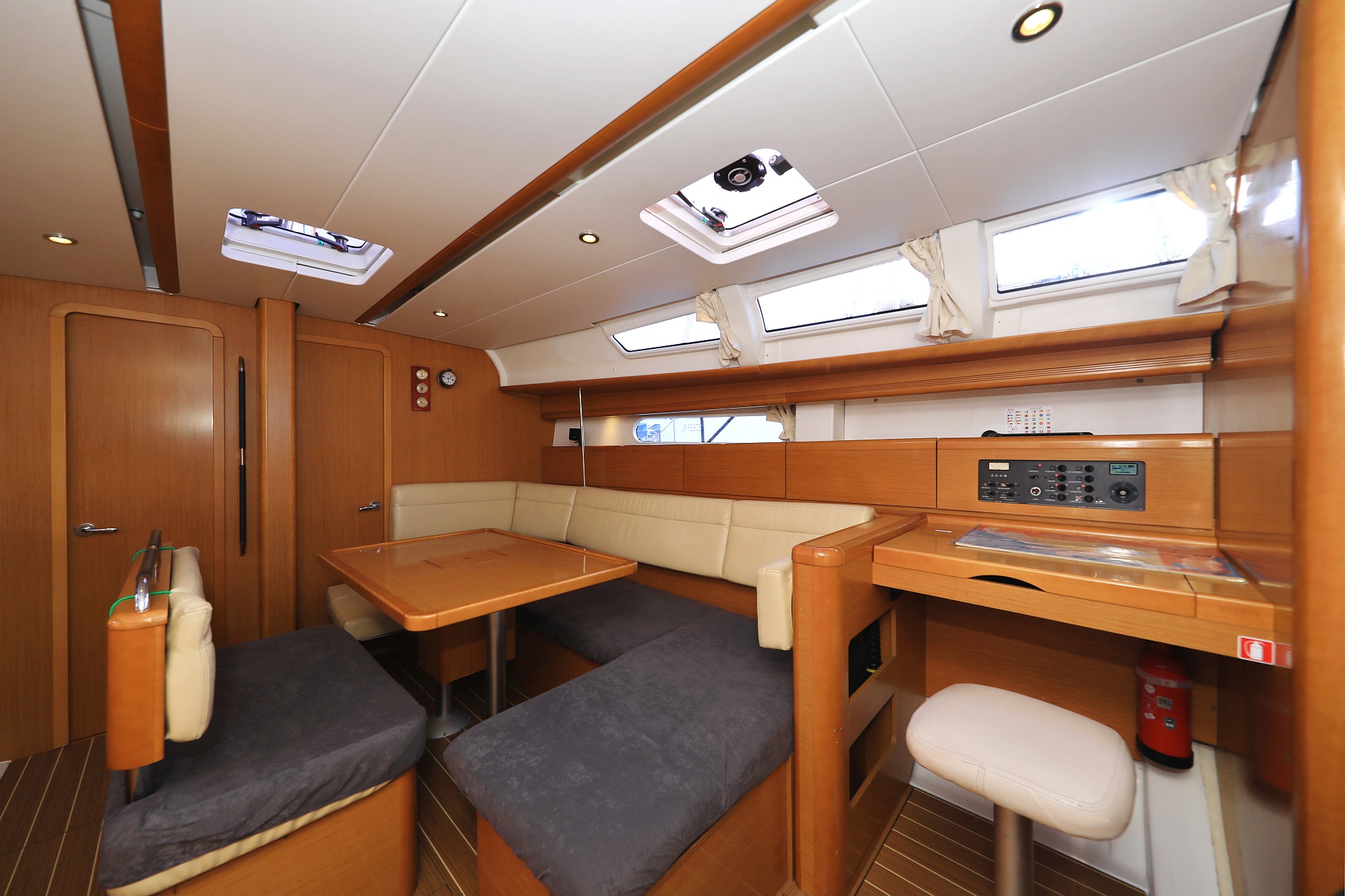 Photo #11 - Sun Odyssey 44i (Sveamare) in Pula - 38446