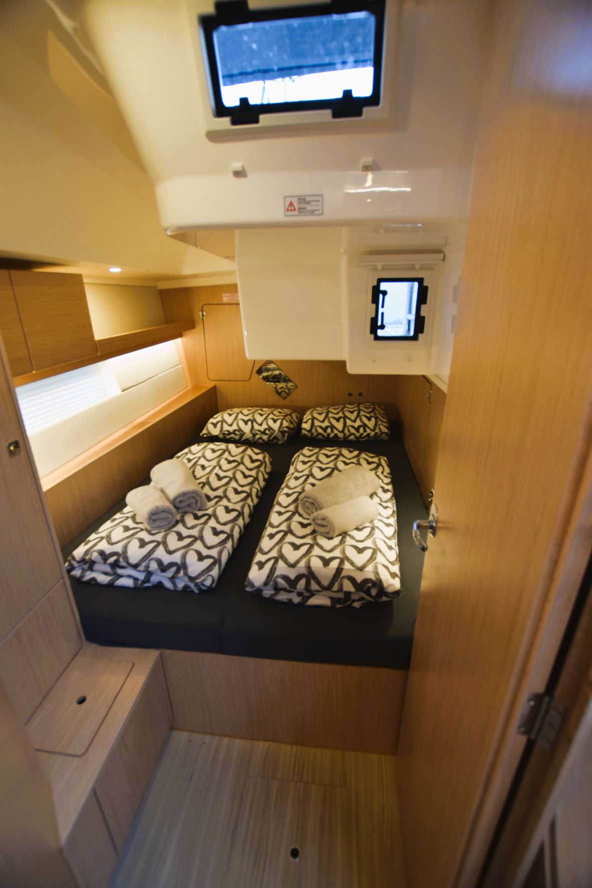 Photo #11 - Bavaria C45 Style - 3 cab. (Aria) en Pula - 38448