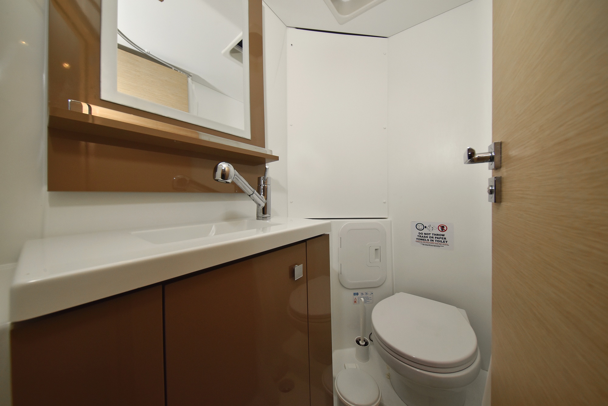 Photo #23 - Fountaine Pajot Lucia 40 - 3 cab. (Floreanne) in Pula - 38456