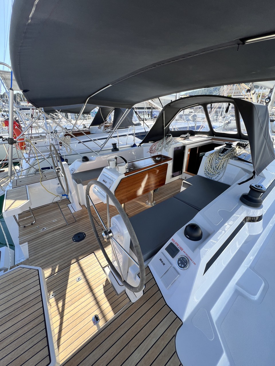Photo #7 - Bavaria C38 (Wind Dancer) in Split - 38458