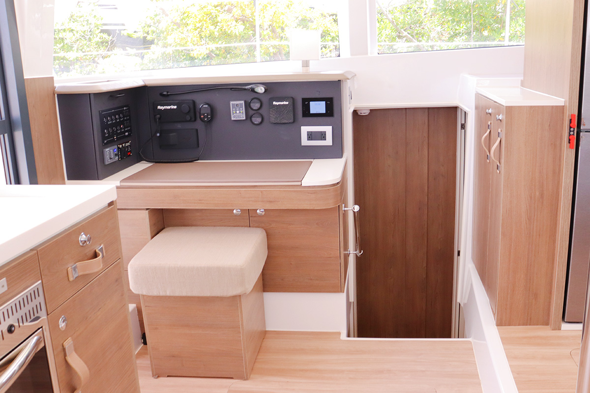 Photo #32 - Bali 4.2 OW (Dorothea) in Nanny Cay - 38474
