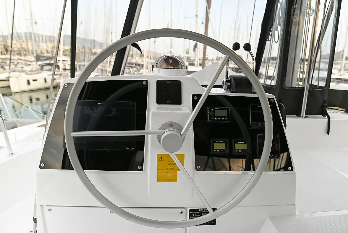 Photo #5 - Bali 4.6 - 5 + 2 cab. (Enma) in Athen - 38513
