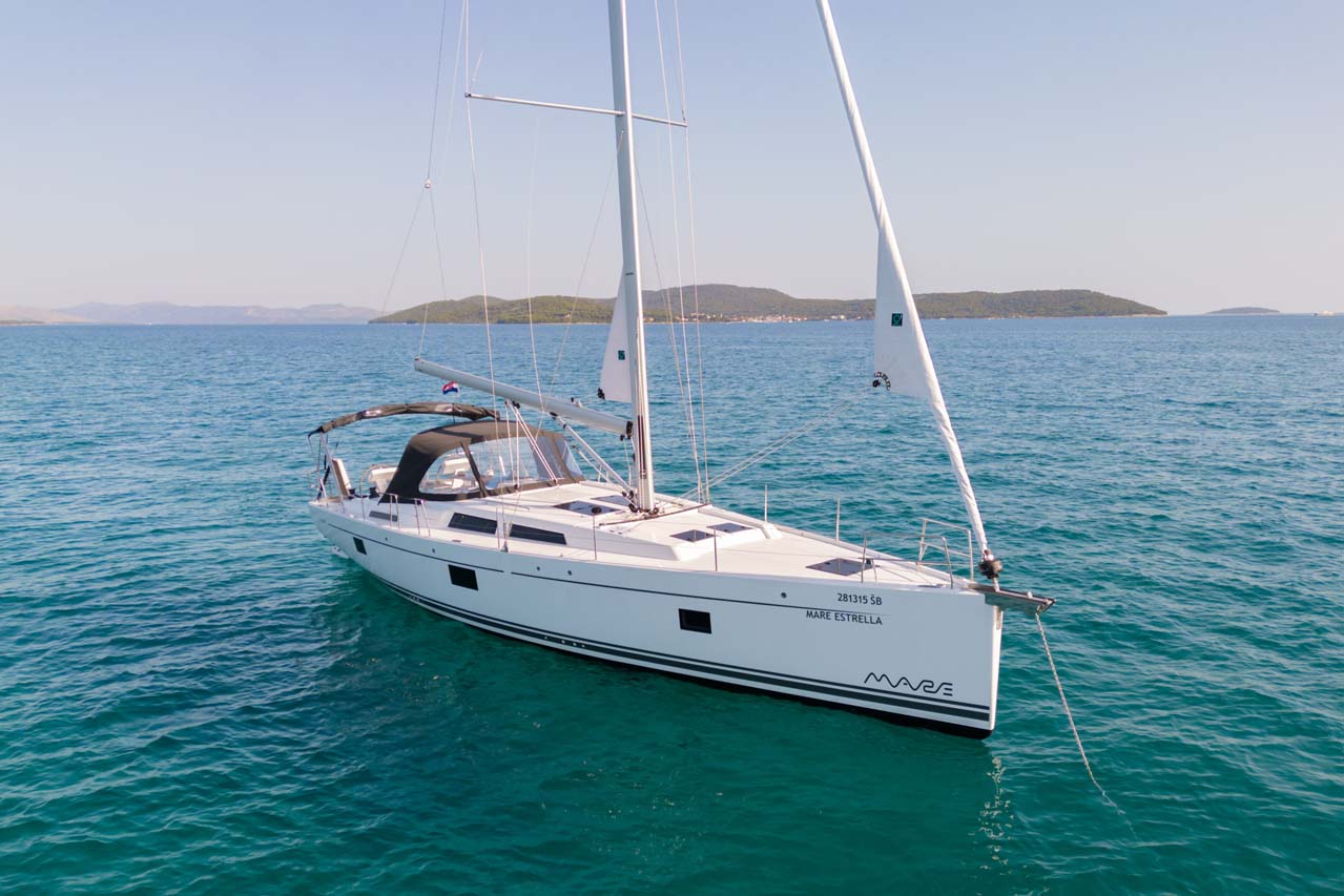 Photo #33 - Hanse 508 - 4 + 1 cab. (Mare Estrella) en Sibenik - 38517