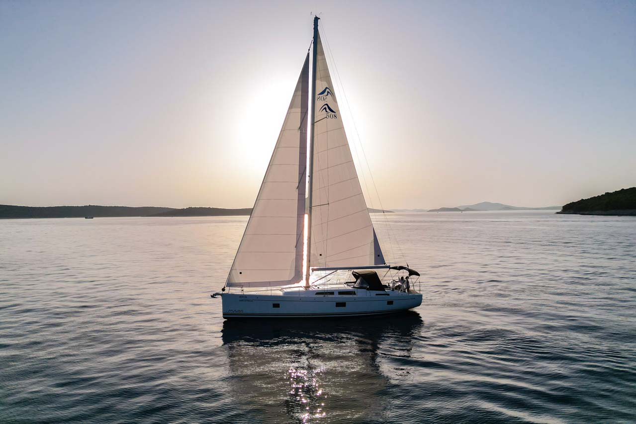 Photo #15 - Hanse 508 - 4 + 1 cab. (Mare Estrella) en Sibenik - 38517