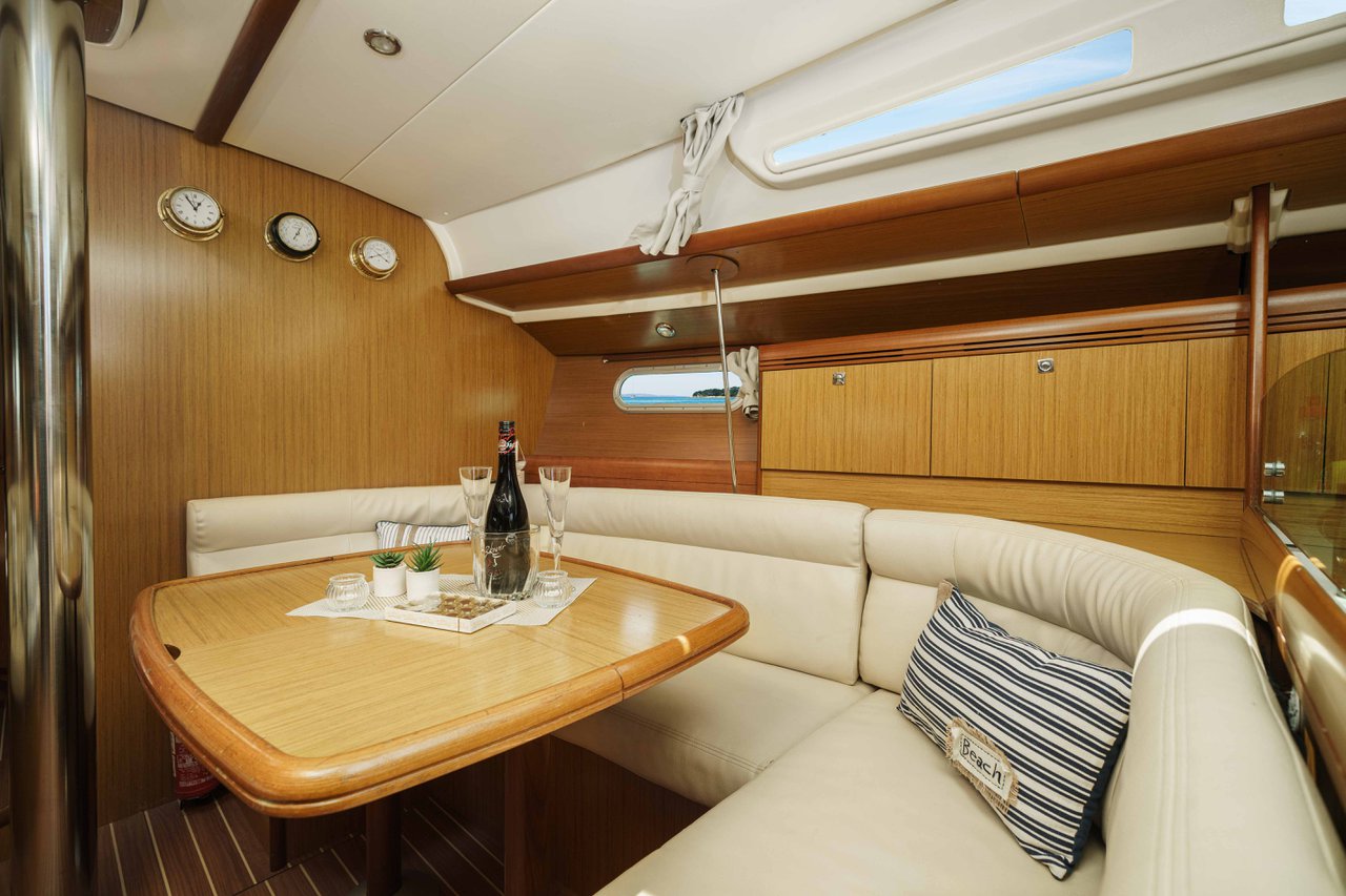 Photo #27 - Sun Odyssey 42i (Ema) in Tribunj - 38524