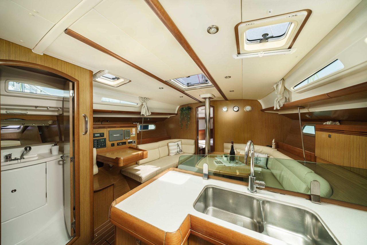 Photo #28 - Sun Odyssey 42i (Ema) in Tribunj - 38524