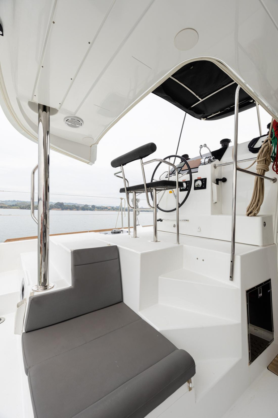 Photo #6 - Lagoon 400 S2 - 4 + 2 cab. (Seaker) en Preveza - 38544