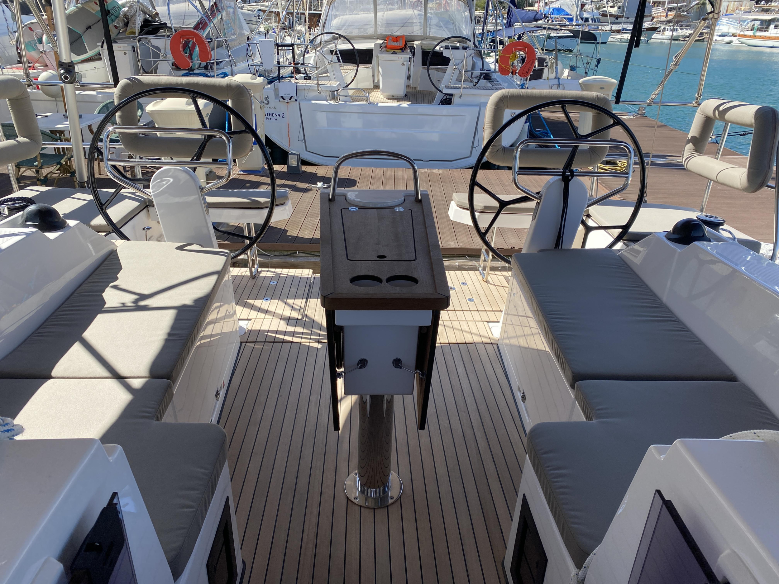 Photo #9 - Bavaria C38 (Luna 3) in Fethiye - 38553