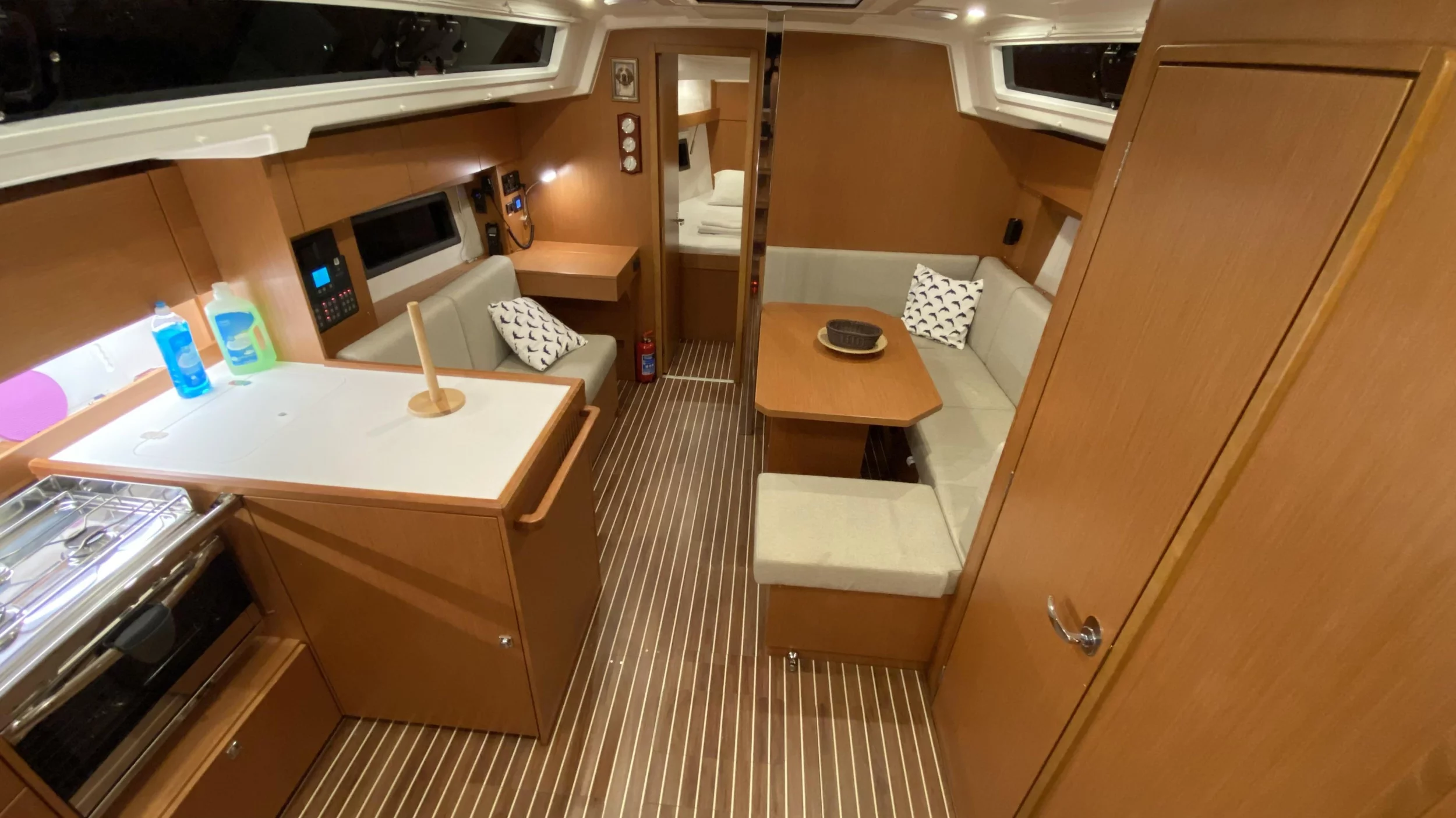 Bavaria C38 (Luna 3)  - 9
