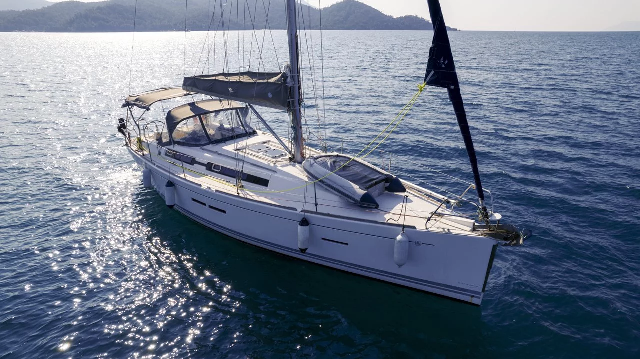 Dufour 405 GL (Daphne-S)  - 2