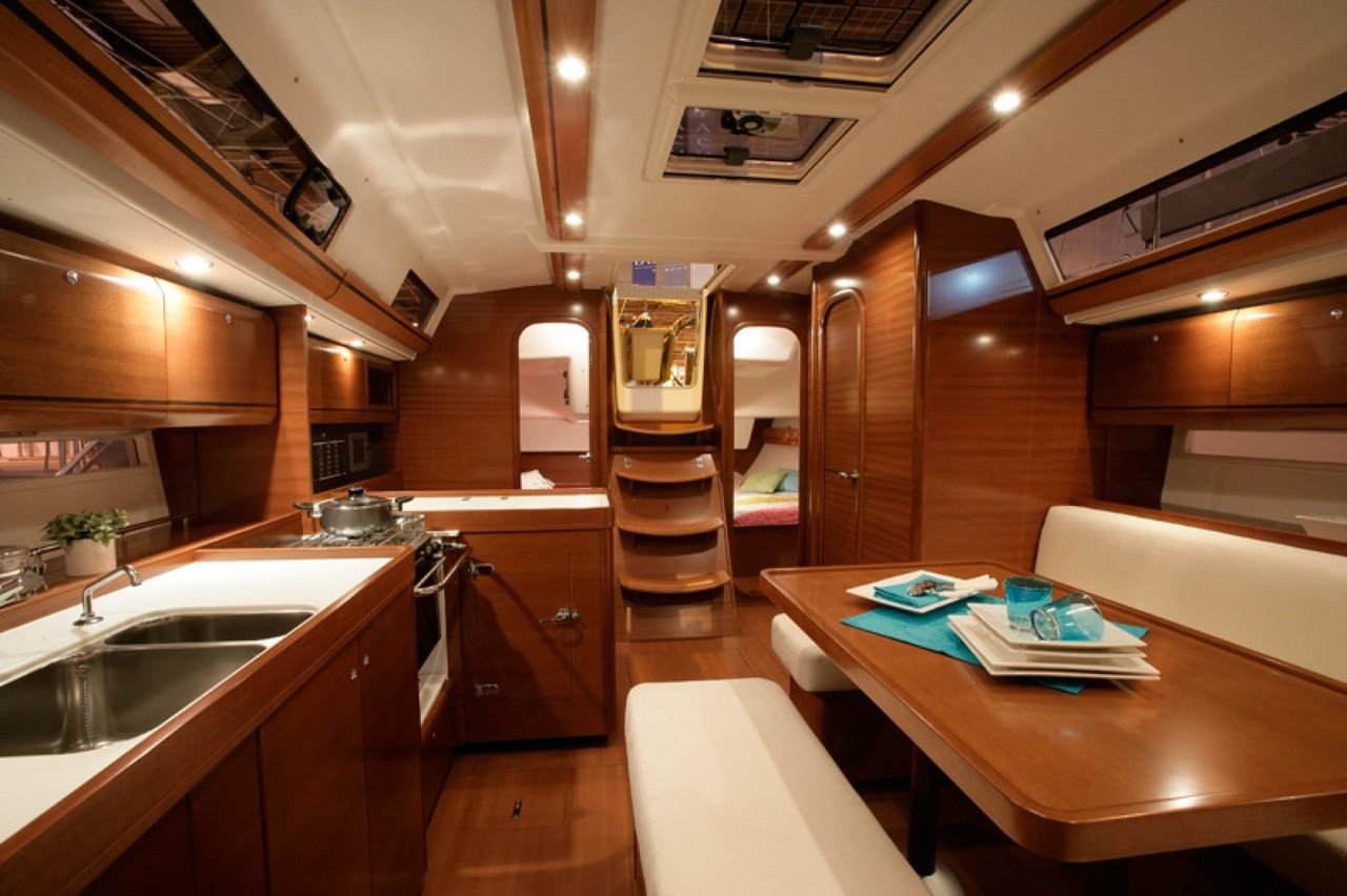 Photo #12 - Dufour 405 GL (Daphne-S) in Fethiye - 38563