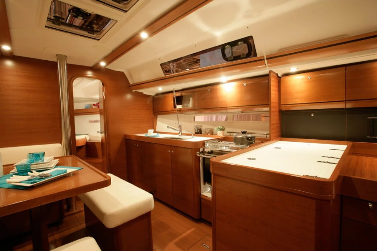 Dufour 405 GL (Daphne-S)  - 12