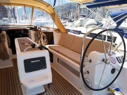 Photo #6 - Dufour 425 GL (Esen Mila) in Fethiye - 38565