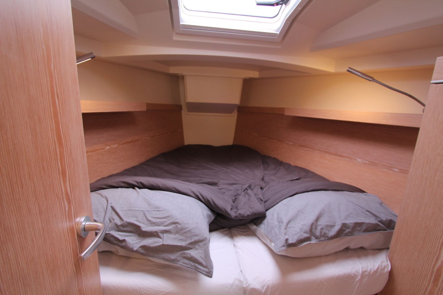 Photo #8 - Hanse 345 (Kami) in Roses - 38568