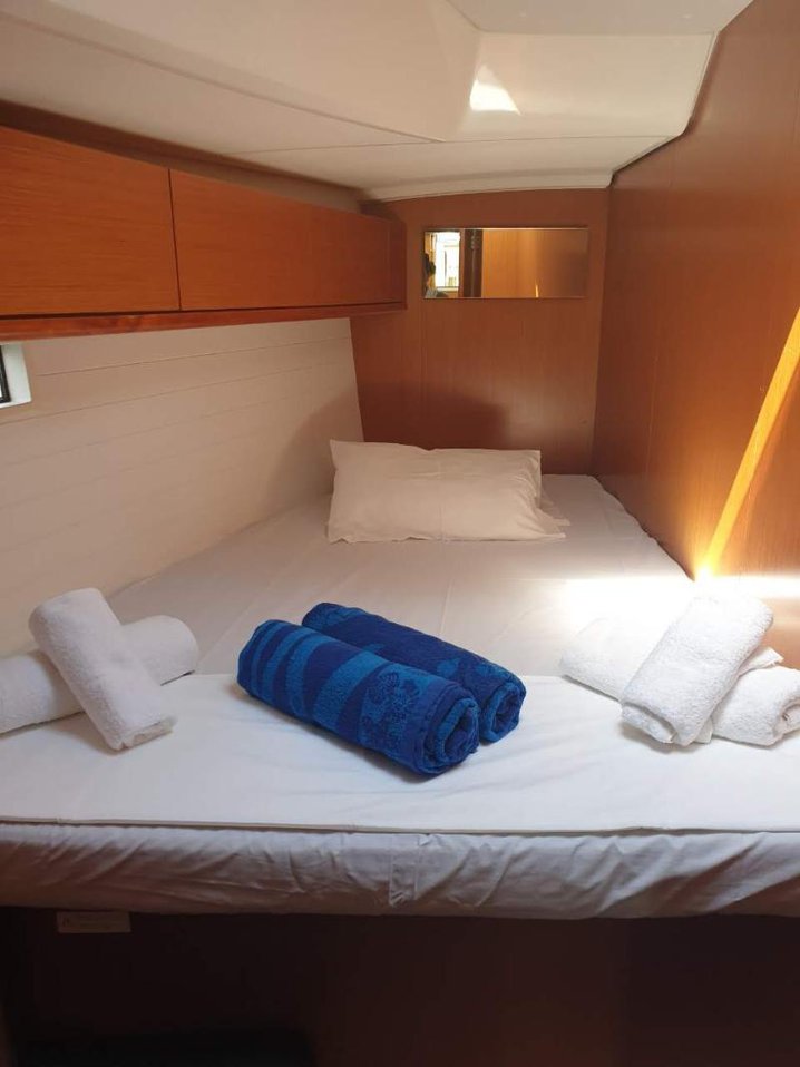 Photo #8 - Bavaria Cruiser 46 - 4 cab. (Aelia) in Nea Peramos - 38574