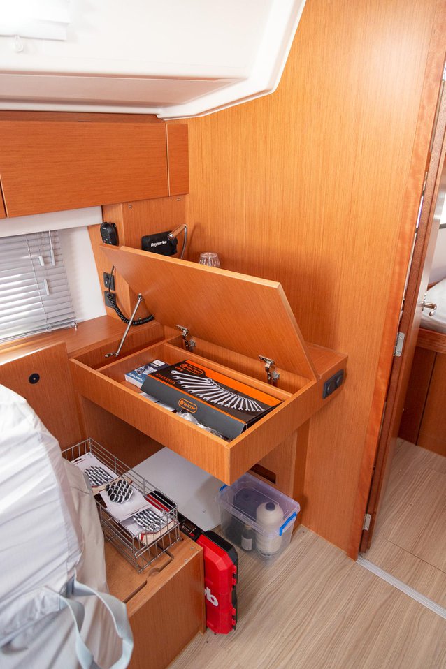 Photo #9 - Bavaria C42 (Tatyana) in Pirovac - 38581