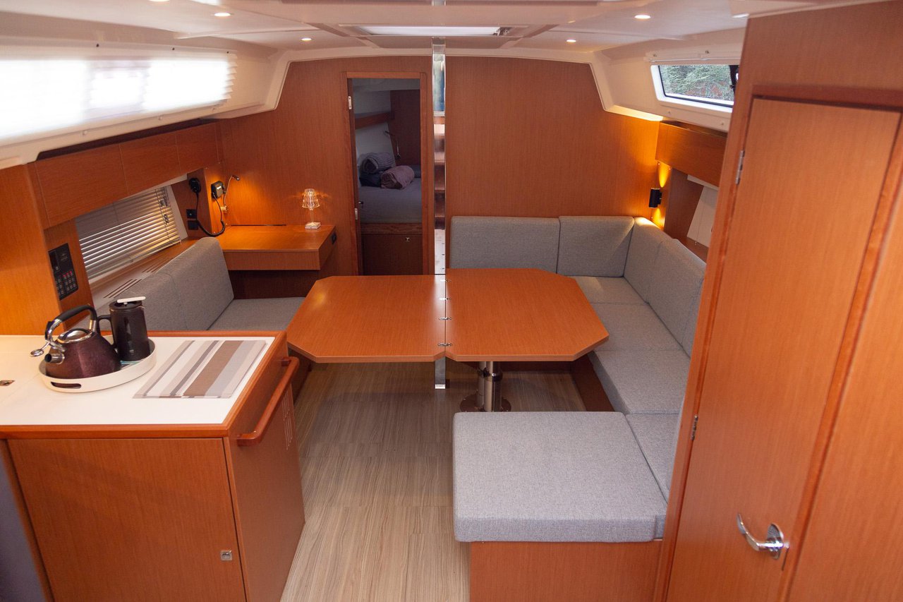 Photo #11 - Bavaria C42 (Tatyana) in Pirovac - 38581