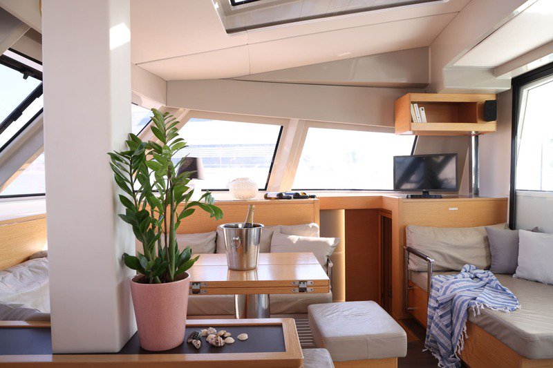 Photo #17 - Nautitech 46 Fly (Aureliano) in Athens - 38592