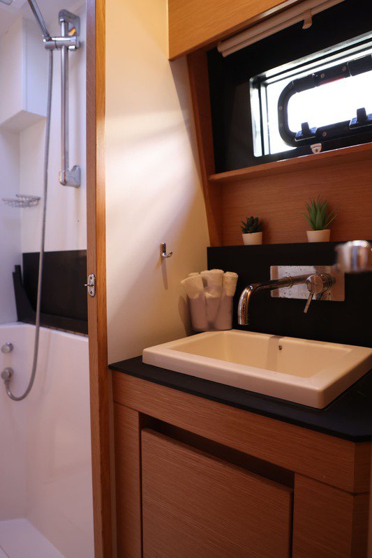 Photo #28 - Nautitech 46 Fly (Aureliano) in Athens - 38592