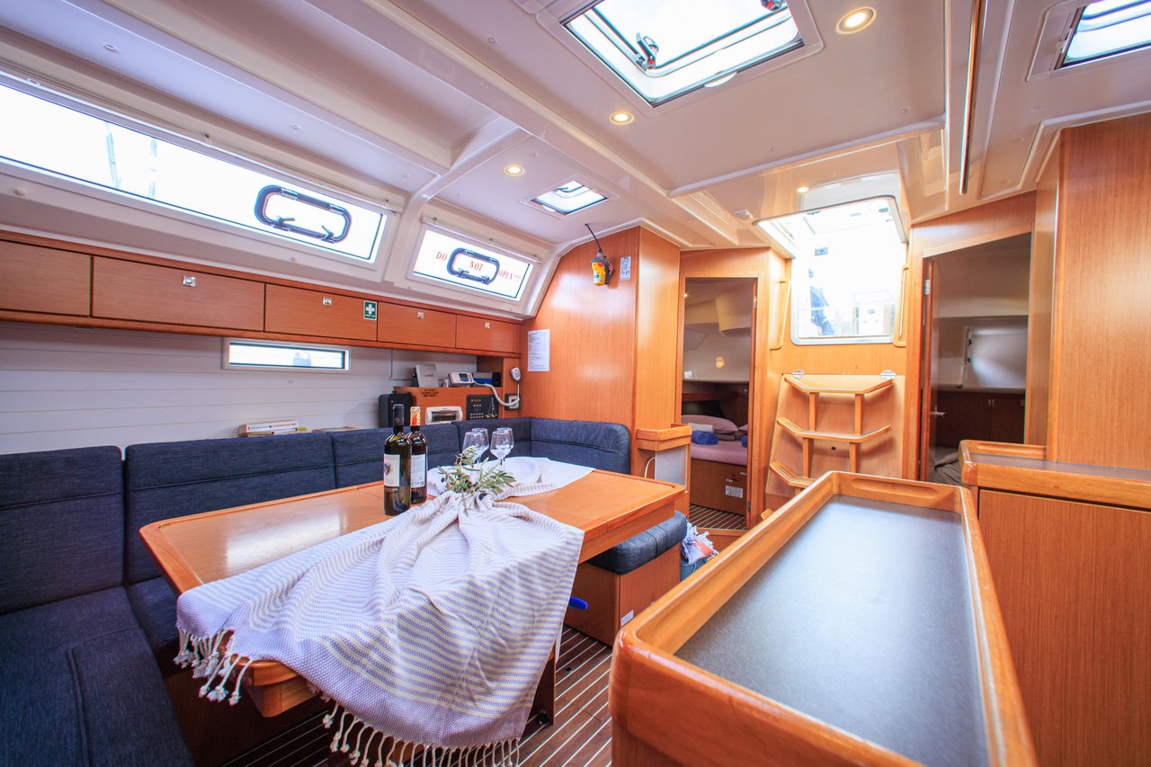 Photo #7 - Bavaria Cruiser 46 - 4 cab. (Kyveli) in Athens - 38593