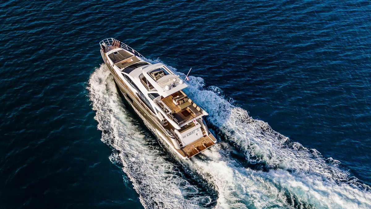 Photo #5 - Azimut 66 - 4 + 1 cab. (MY My Karat II) in Kastela - 38639