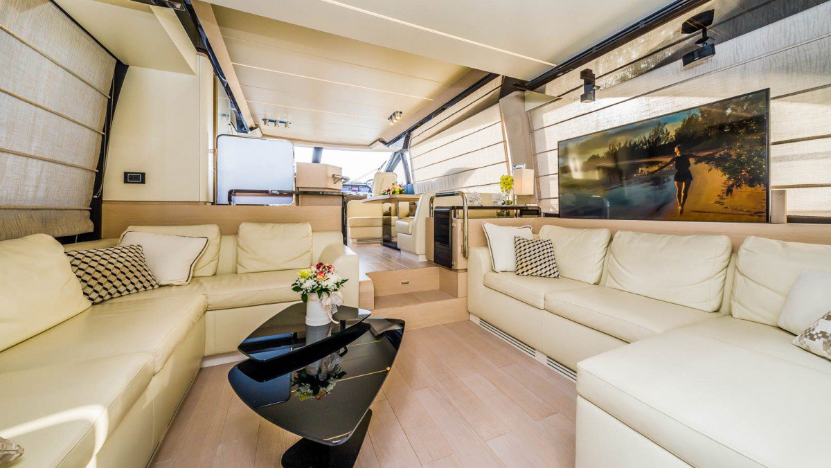 Photo #26 - Azimut 66 - 4 + 1 cab. (MY My Karat II) in Kastela - 38639