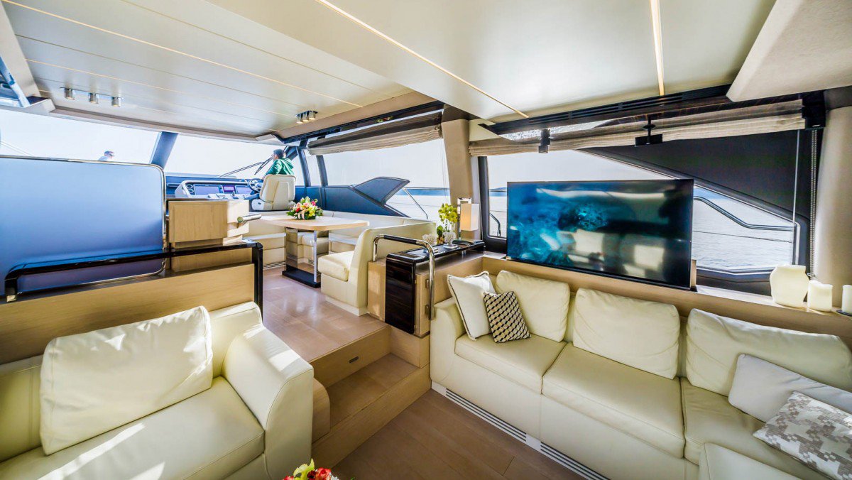 Photo #27 - Azimut 66 - 4 + 1 cab. (MY My Karat II) in Kastela - 38639