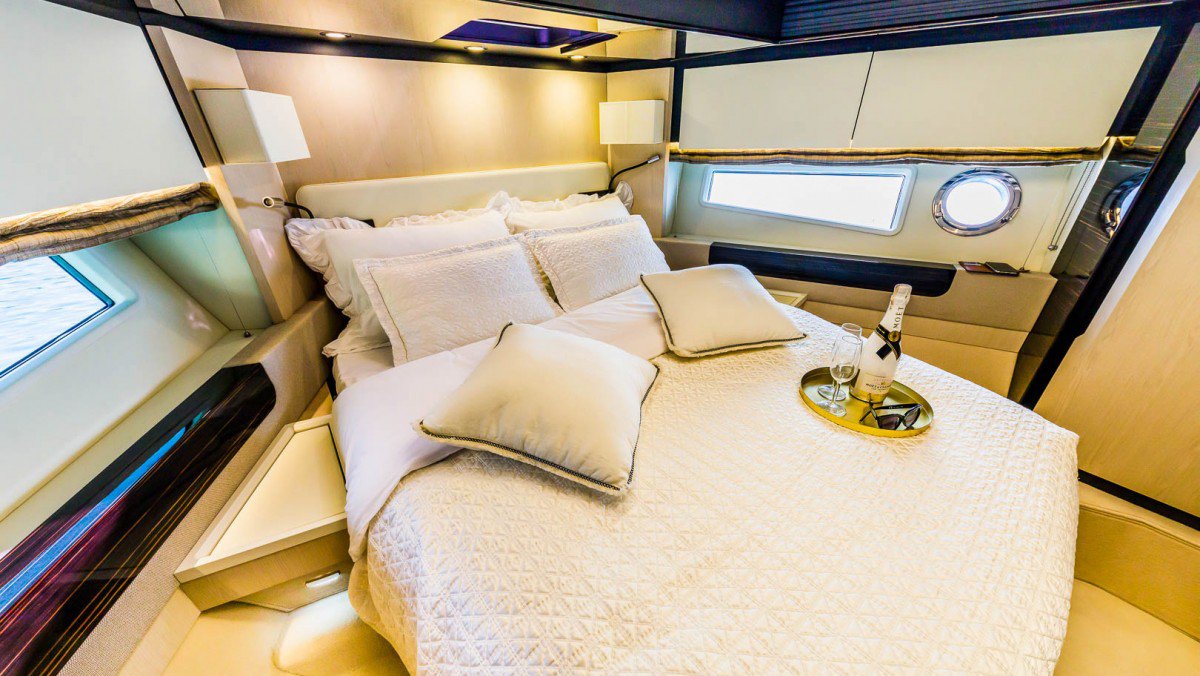 Photo #32 - Azimut 66 - 4 + 1 cab. (MY My Karat II) in Kastela - 38639