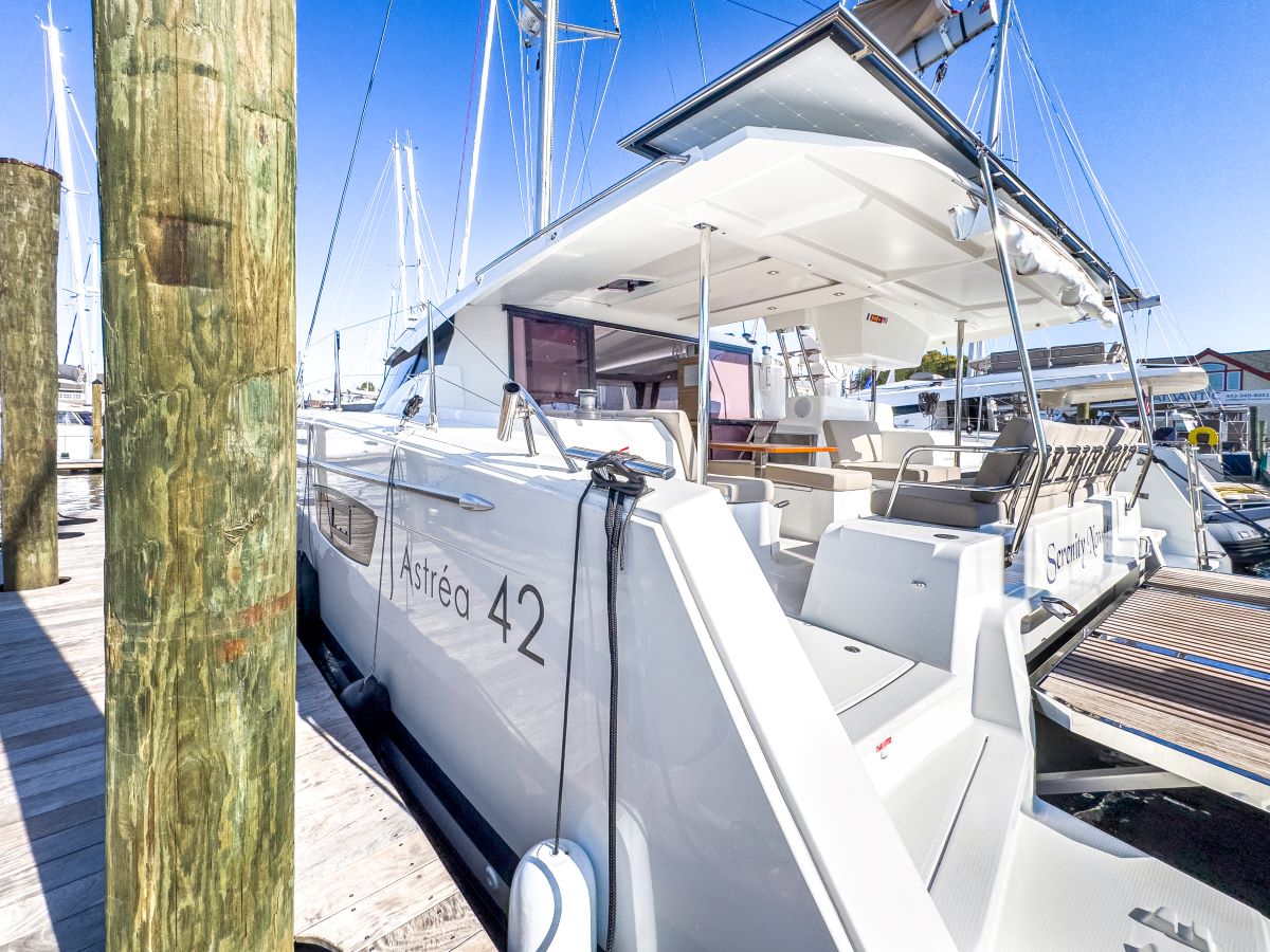 Photo #4 - Fountaine Pajot Astrea 42 Maestro (Serenity Now) in Nanny Cay - 38640