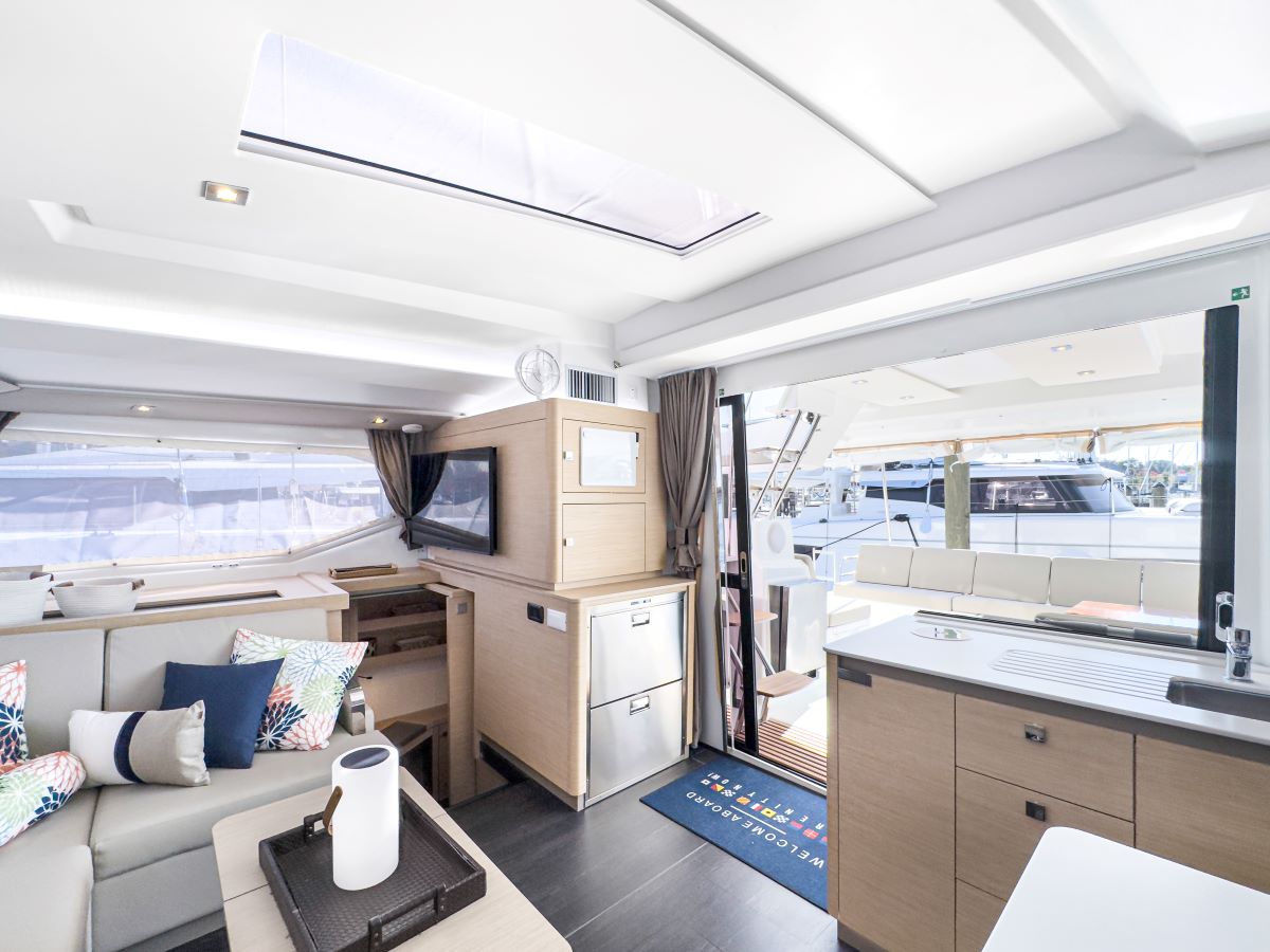 Photo #16 - Fountaine Pajot Astrea 42 Maestro (Serenity Now) in Nanny Cay - 38640