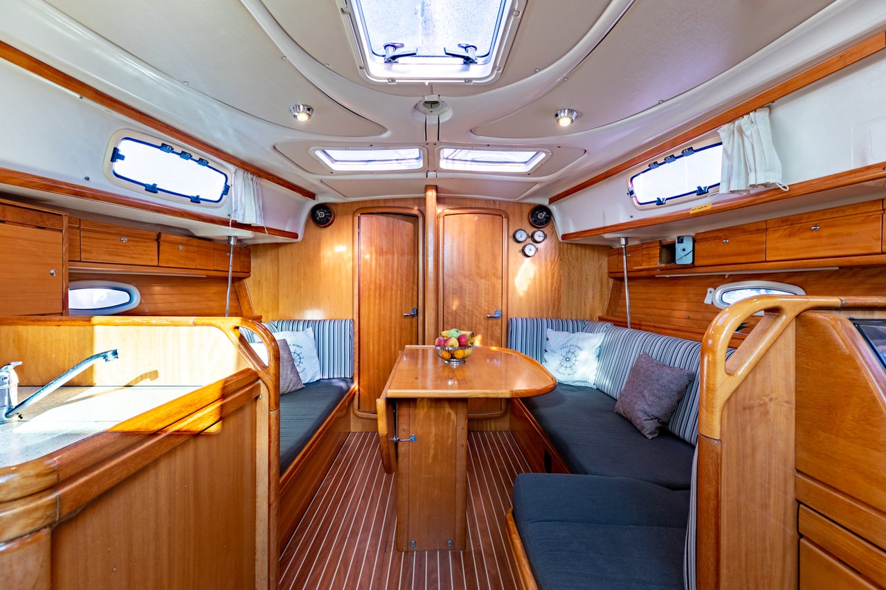 Photo #6 - Bavaria 37 Cruiser (Funky) en Krk - 38657