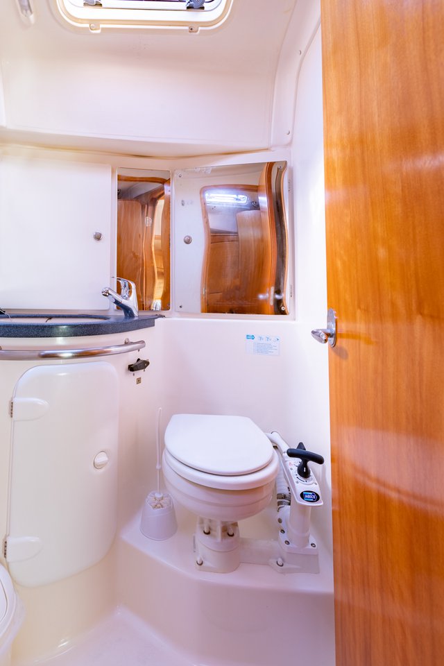 Photo #16 - Bavaria 37 Cruiser (Funky) en Krk - 38657