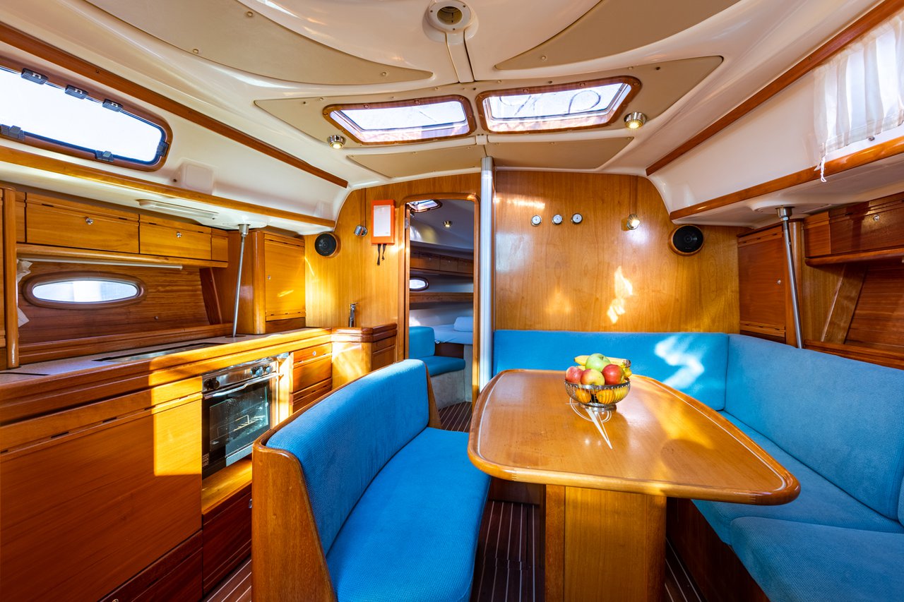 Photo #5 - Bavaria 39 Cruiser (Martina) in Krk - 38661